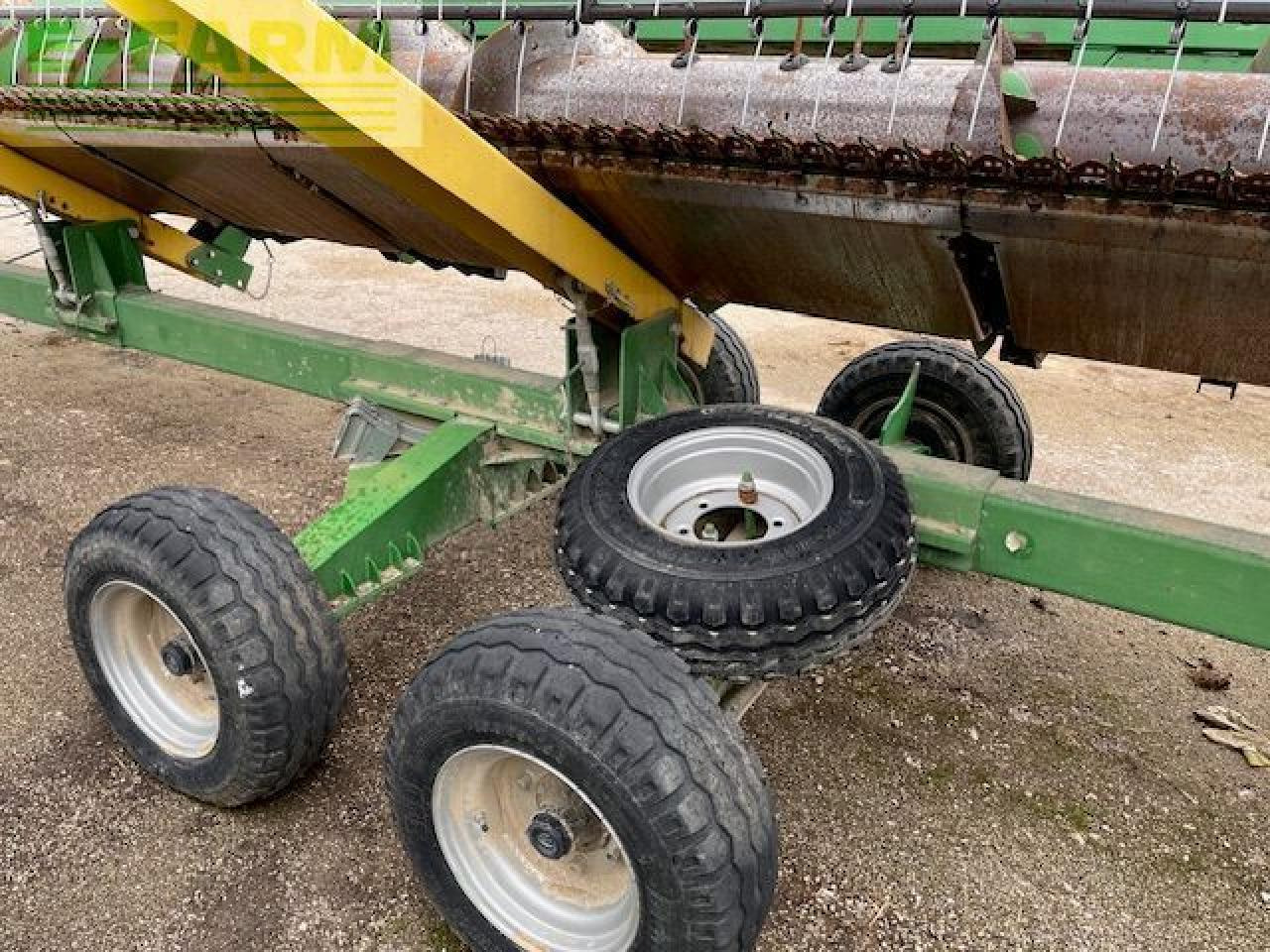 Ceifeira debulhadora John Deere T670: foto 8
