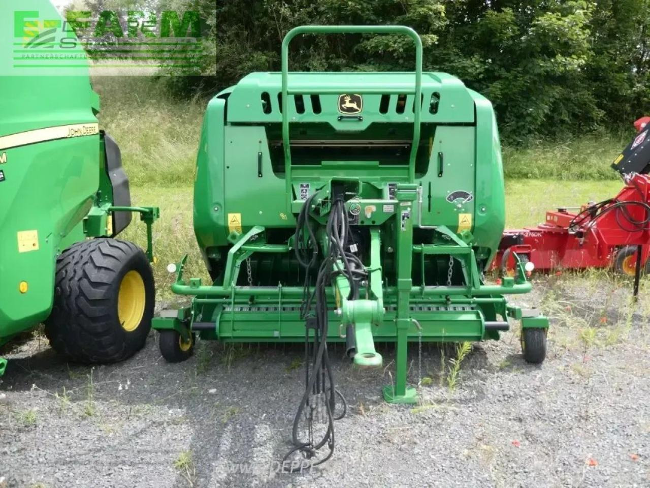 John Deere f441 m - Enfardadeira de fardos quadrados: foto 2 John Deere f441 m - Enfardadeira de fardos quadrados: foto 2