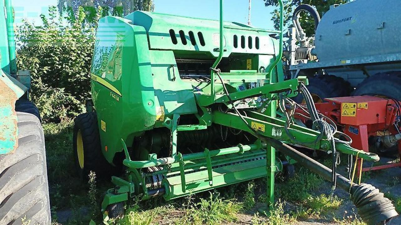 John Deere f441 m - Enfardadeira de fardos quadrados: foto 2 John Deere f441 m - Enfardadeira de fardos quadrados: foto 2