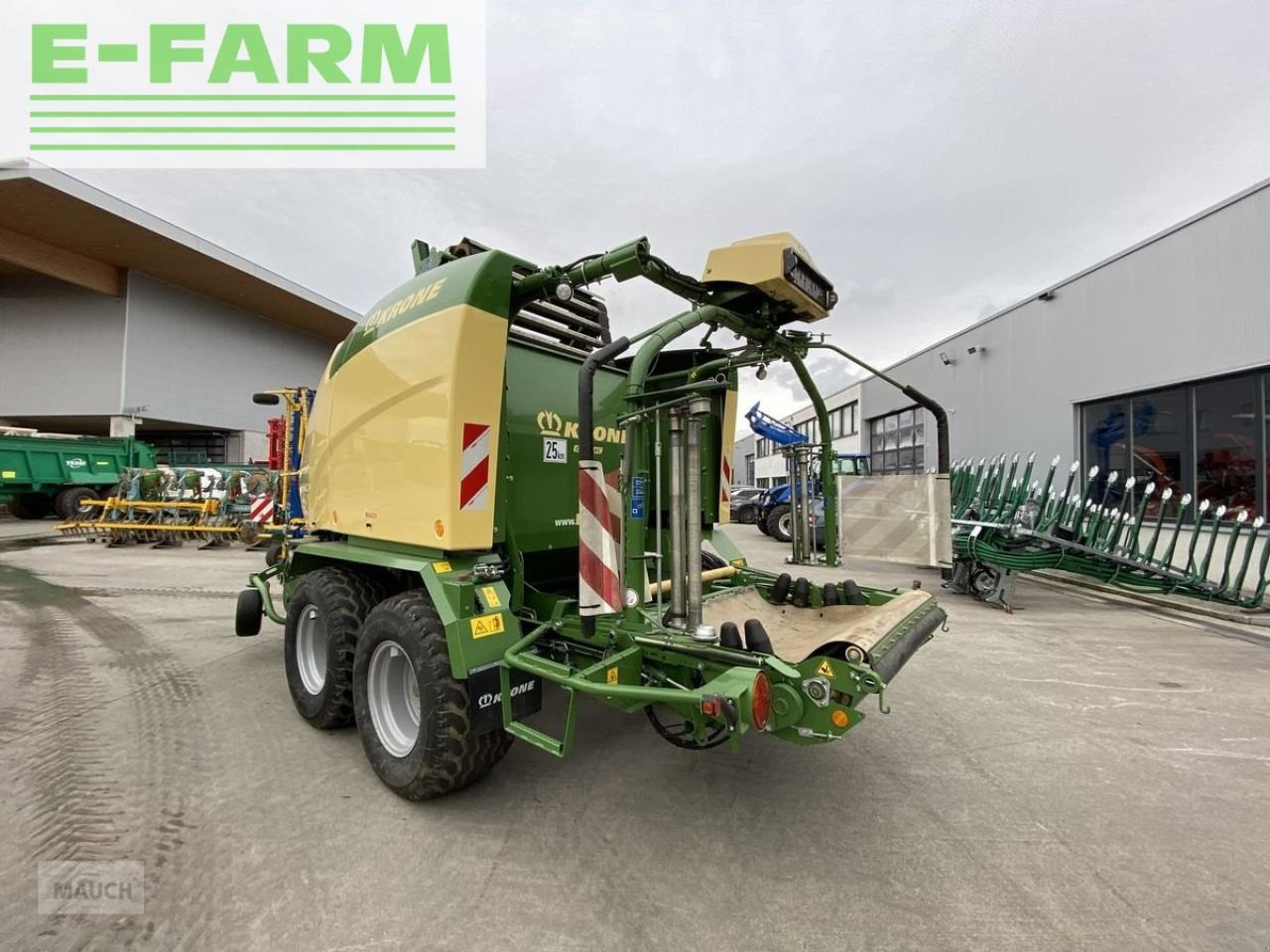 Enfardadeira de fardos quadrados Krone cf155 xc: foto 6