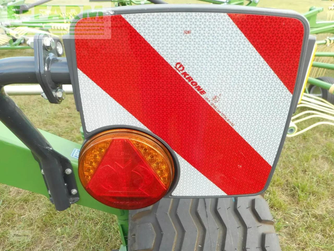 Ancinho enleirador Krone swadro ts 680 twin: foto 7