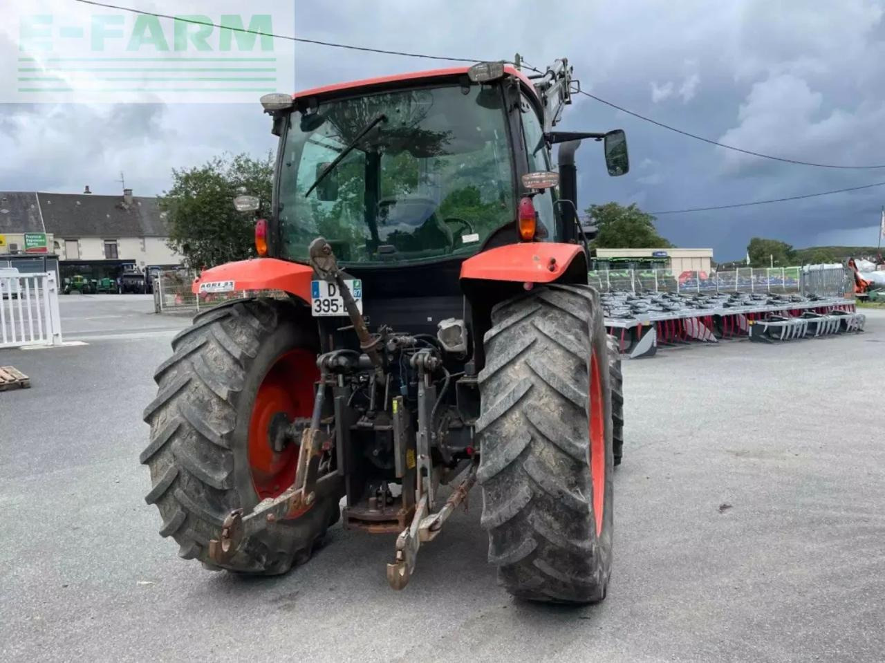 Kubota tracteur agricole m110gx kubota - Trator: foto 4 Kubota tracteur agricole m110gx kubota - Trator: foto 4