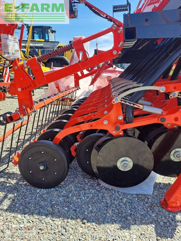 Kuhn sitera 3000 - Semeadeira: foto 4 Kuhn sitera 3000 - Semeadeira: foto 4