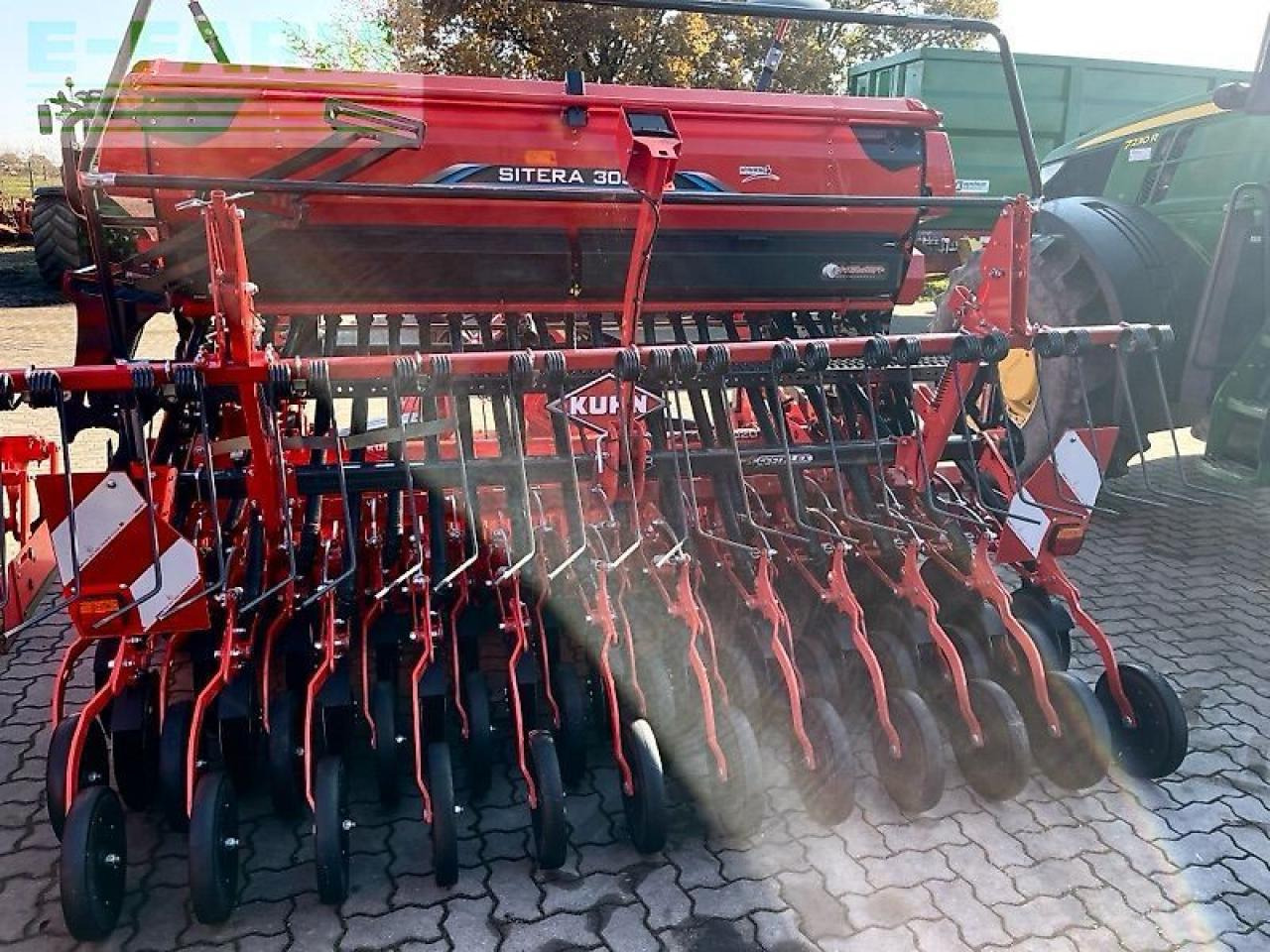 Kuhn sitera 3030 24e - Semeadeira: foto 5 Kuhn sitera 3030 24e - Semeadeira: foto 5