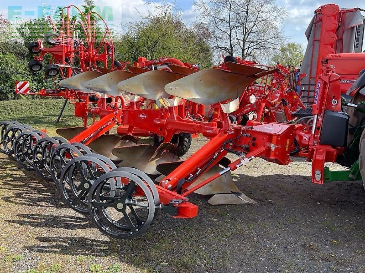 Kuhn varimaster l4eh80101 - Arado: foto 1 Kuhn varimaster l4eh80101 - Arado: foto 1
