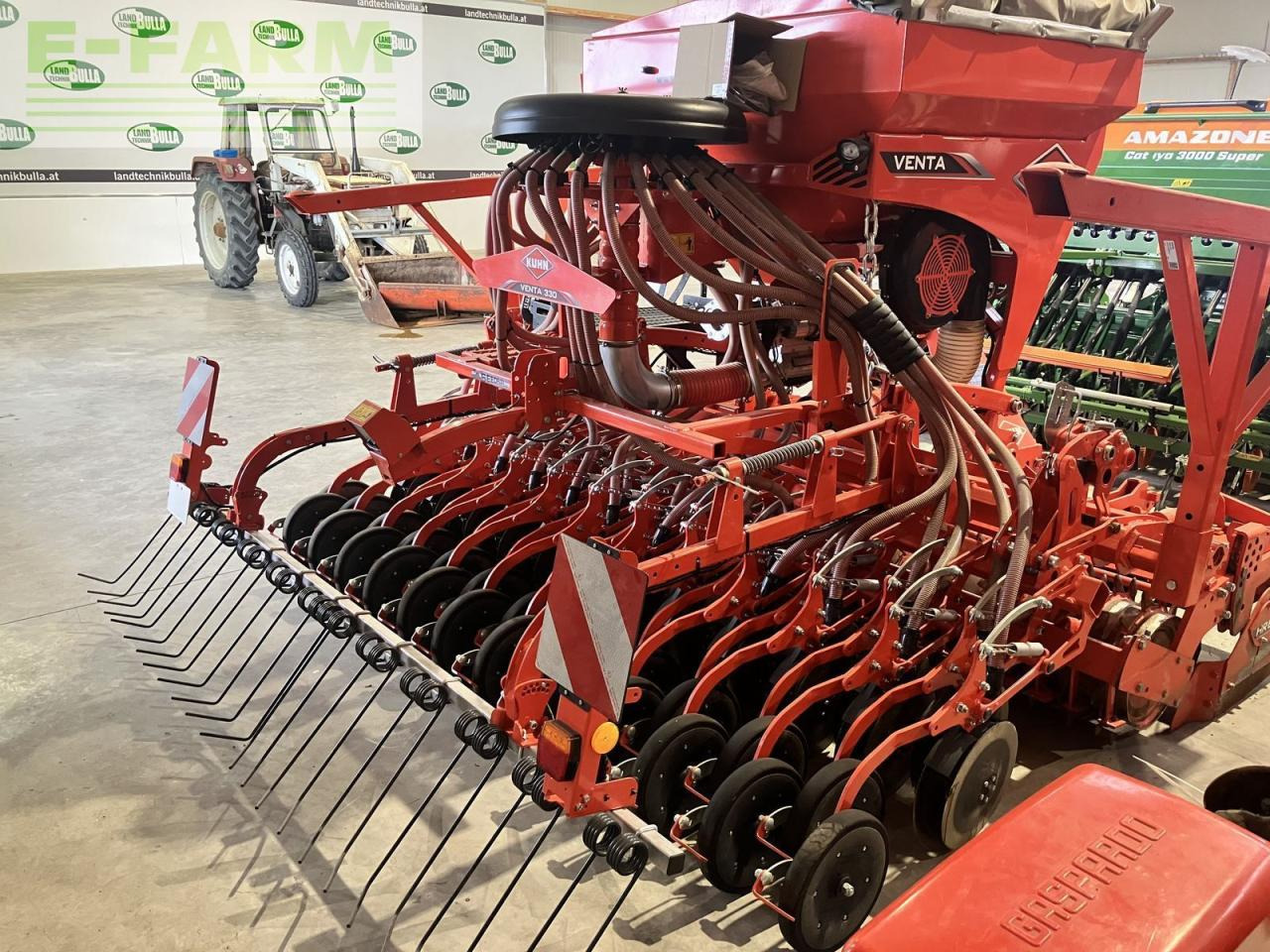 Kuhn venta 330 isobus - doppelscheibenschar - Semeadeira: foto 2 Kuhn venta 330 isobus - doppelscheibenschar - Semeadeira: foto 2