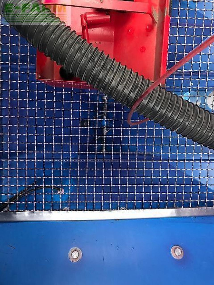 Lemken solitair 8/300 + zirkon 10/300 - Semeadeira: foto 5 Lemken solitair 8/300 + zirkon 10/300 - Semeadeira: foto 5