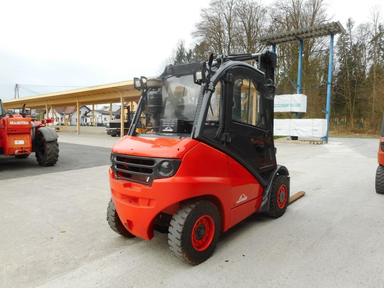 Linde h40d mit vollkabine + rußfilter + seitenschieber - Empilhadeira: foto 4 Linde h40d mit vollkabine + rußfilter + seitenschieber - Empilhadeira: foto 4