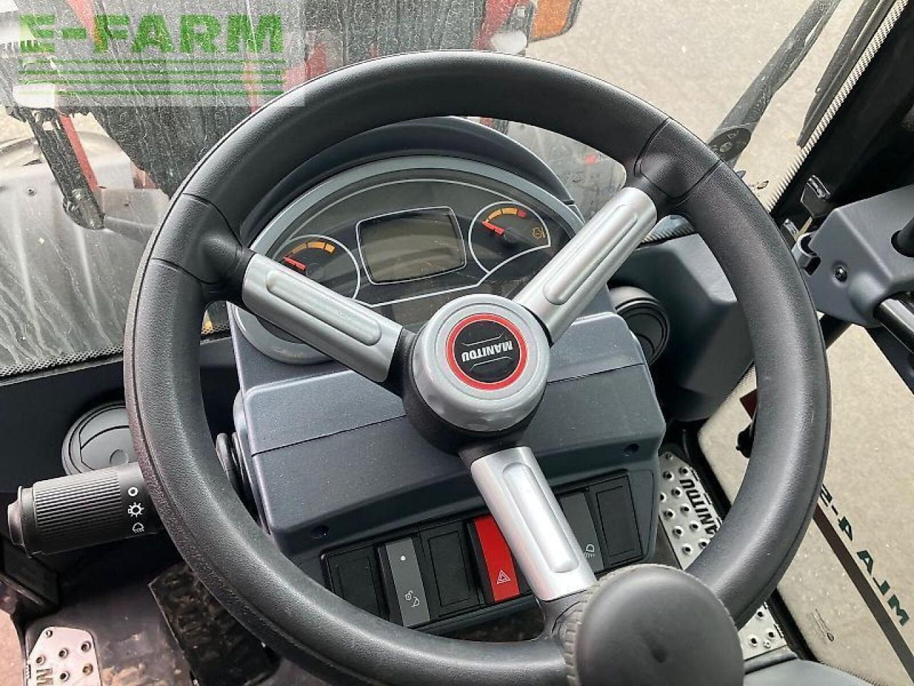 Mini escavadeira Manitou mla 4-50: foto 15
