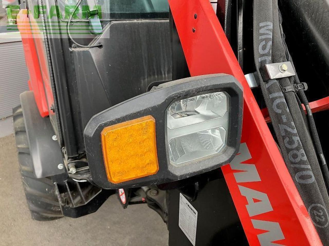 Mini escavadeira Manitou mla 4-50: foto 16
