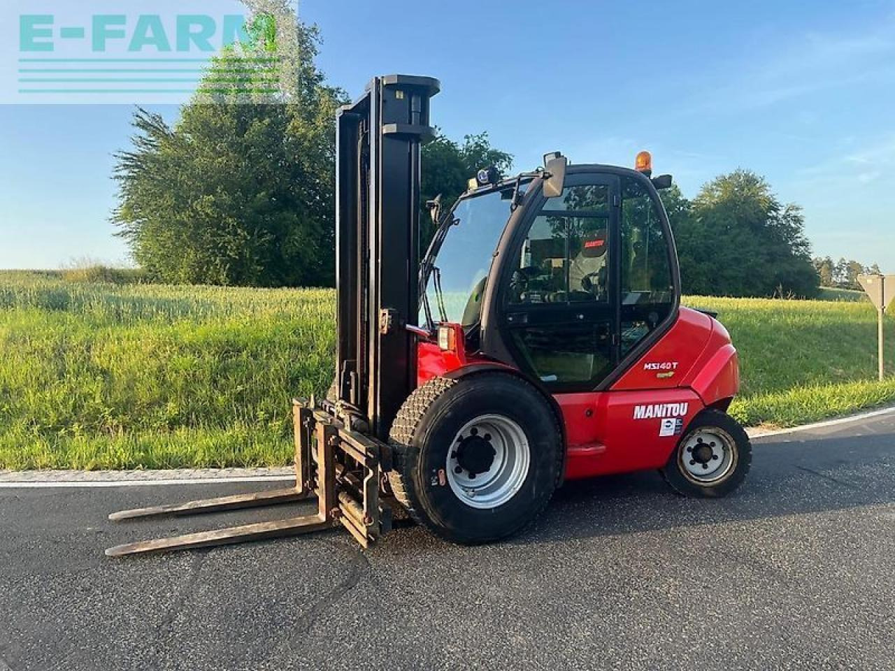 Manitou msi 40 t geländestapler mit kaup zinkenverstellgerät 4,8 t - Empilhadeira: foto 1 Manitou msi 40 t geländestapler mit kaup zinkenverstellgerät 4,8 t - Empilhadeira: foto 1