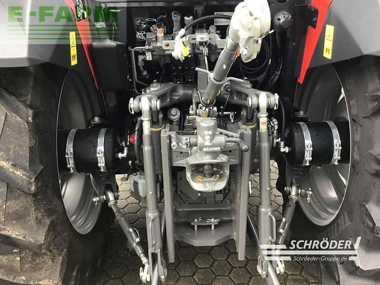 Massey Ferguson 4709 m cab essential - Trator: foto 5 Massey Ferguson 4709 m cab essential - Trator: foto 5