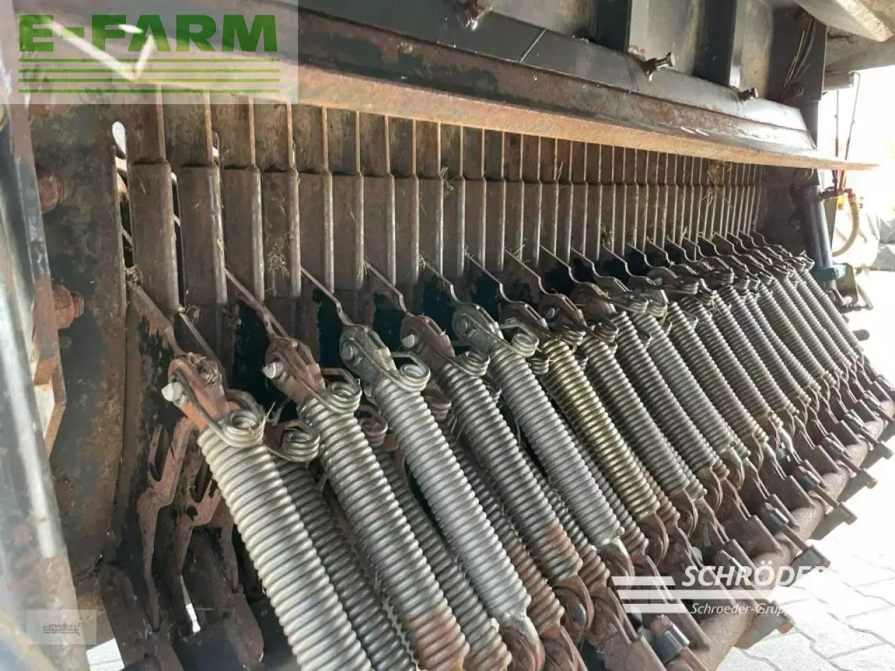 Autocarregadora Mengele rotobull 6000: foto 11