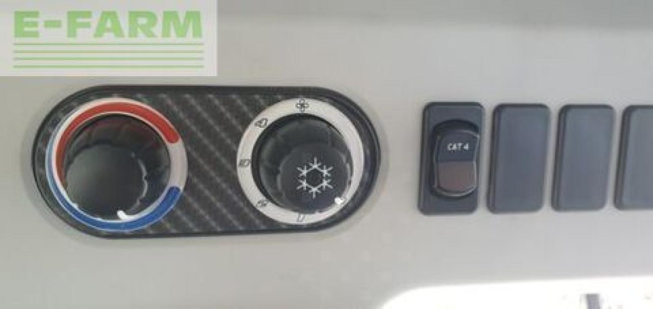 New Holland t4 120 f - Trator: foto 4 New Holland t4 120 f - Trator: foto 4