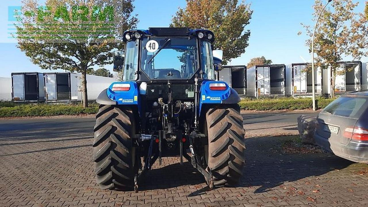 New Holland t4.55 - Trator: foto 4 New Holland t4.55 - Trator: foto 4