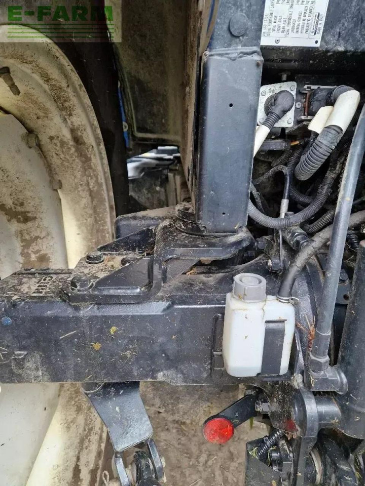 Trator New Holland t5-100 dc: foto 10