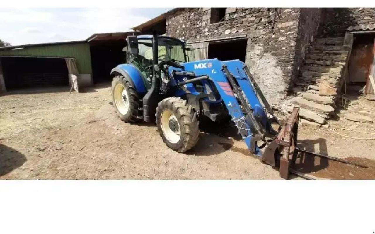 New Holland t5-100ec EC - Trator: foto 2 New Holland t5-100ec EC - Trator: foto 2