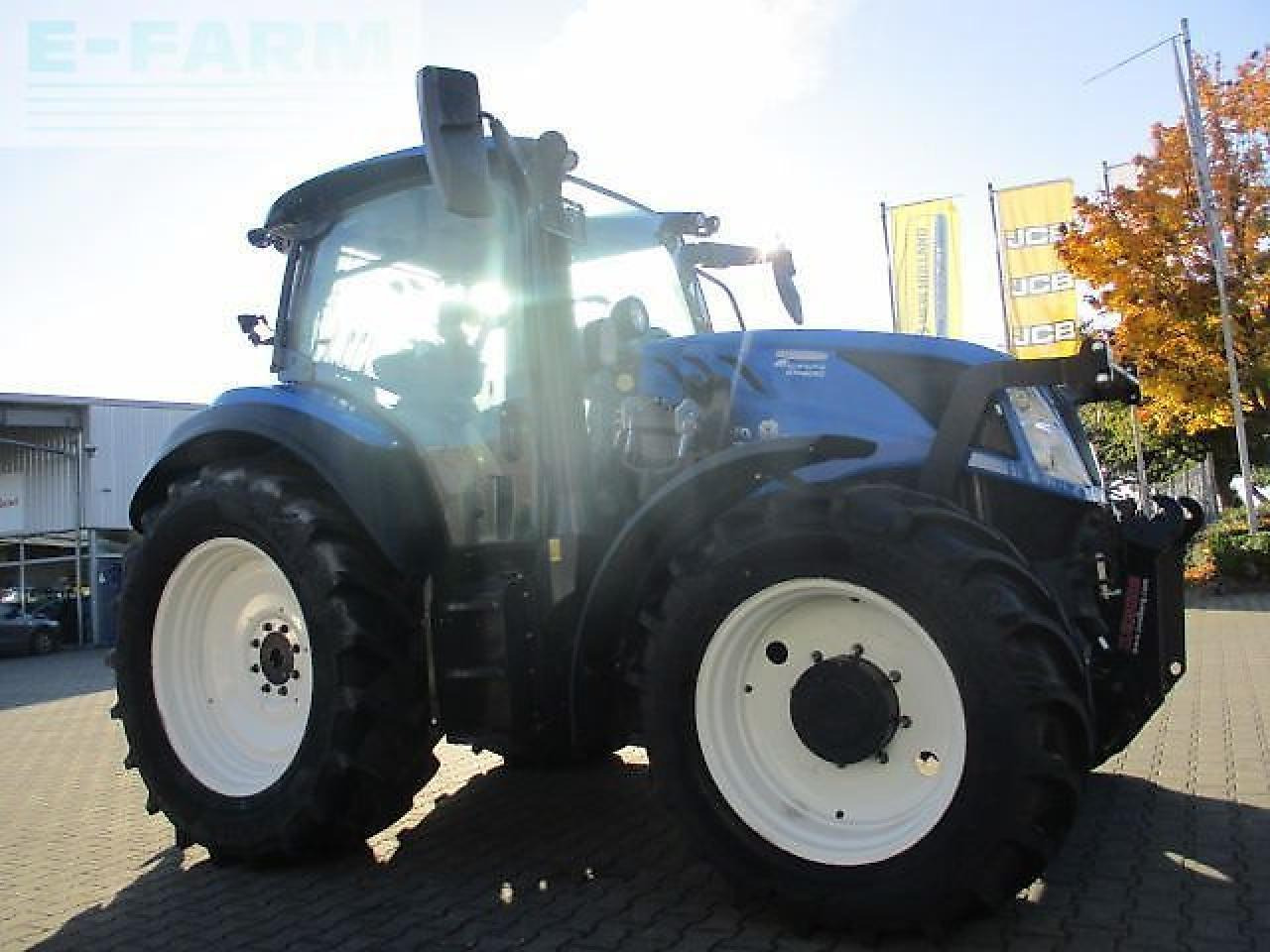 New Holland t5.110 dynamic command - Trator: foto 2 New Holland t5.110 dynamic command - Trator: foto 2