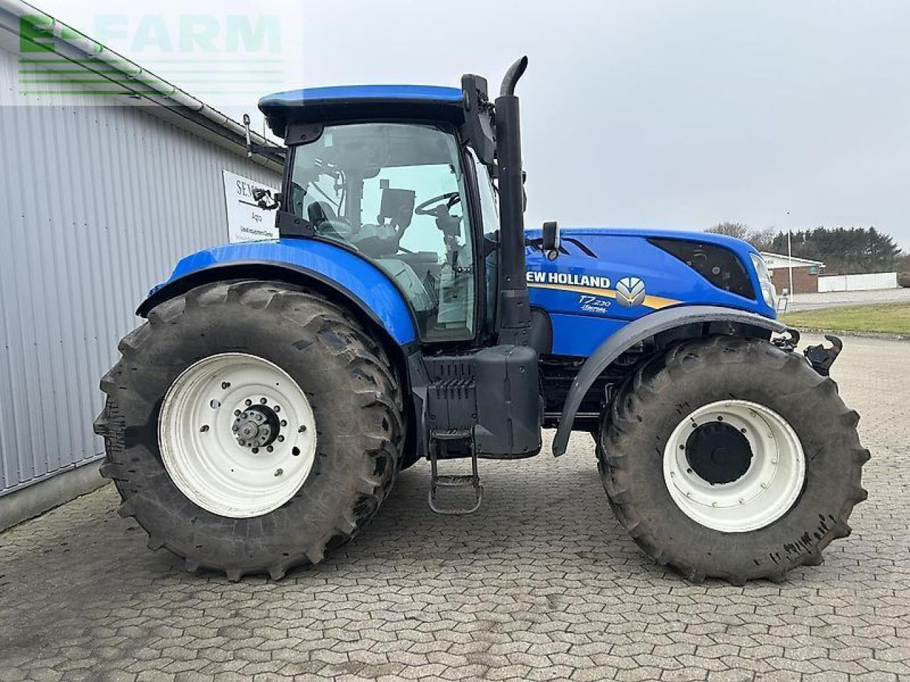 Trator New Holland t7.230: foto 11 Trator New Holland t7.230: foto 11