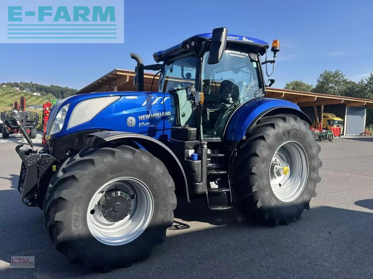 New Holland t7.230 plm auto command - Trator: foto 2 New Holland t7.230 plm auto command - Trator: foto 2