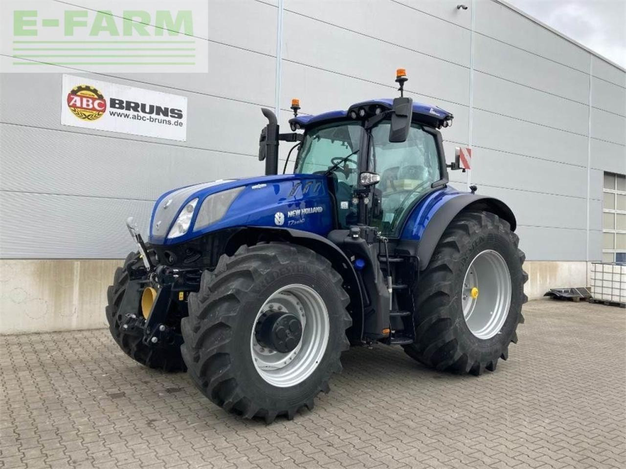 New Holland t7.315 hd autocommand new gen - Trator: foto 1 New Holland t7.315 hd autocommand new gen - Trator: foto 1