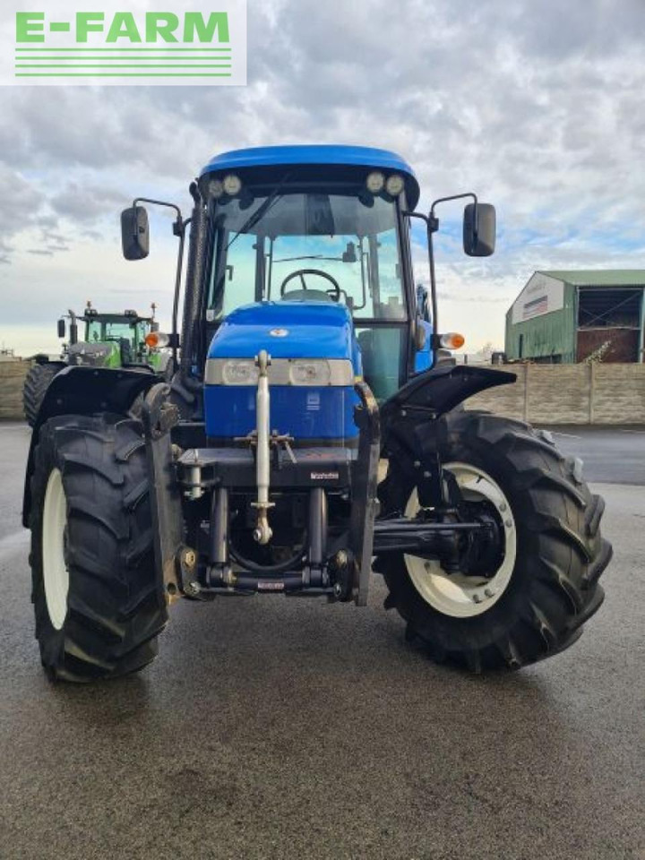 New Holland td 5040 - Trator: foto 3 New Holland td 5040 - Trator: foto 3