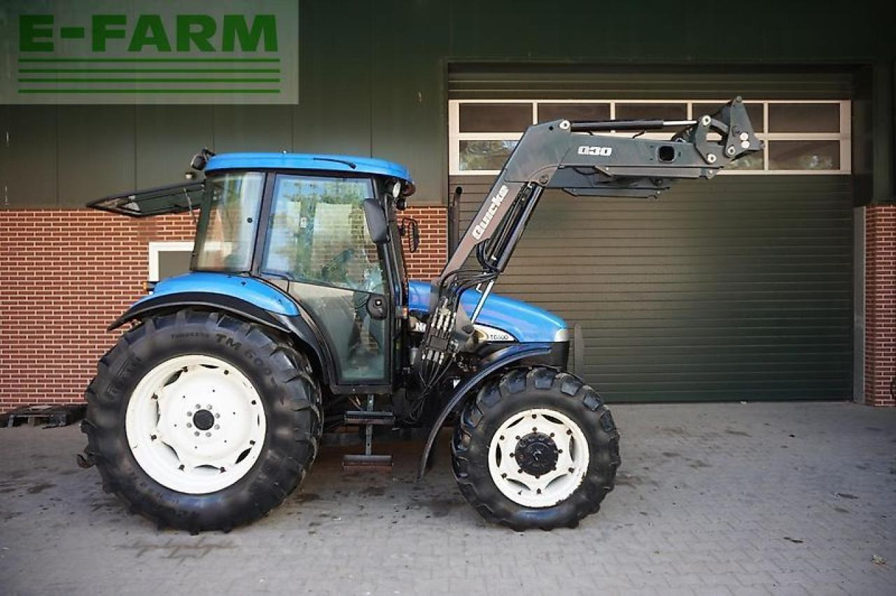 New Holland td80d mit quicke frontlader D - Trator: foto 5 New Holland td80d mit quicke frontlader D - Trator: foto 5