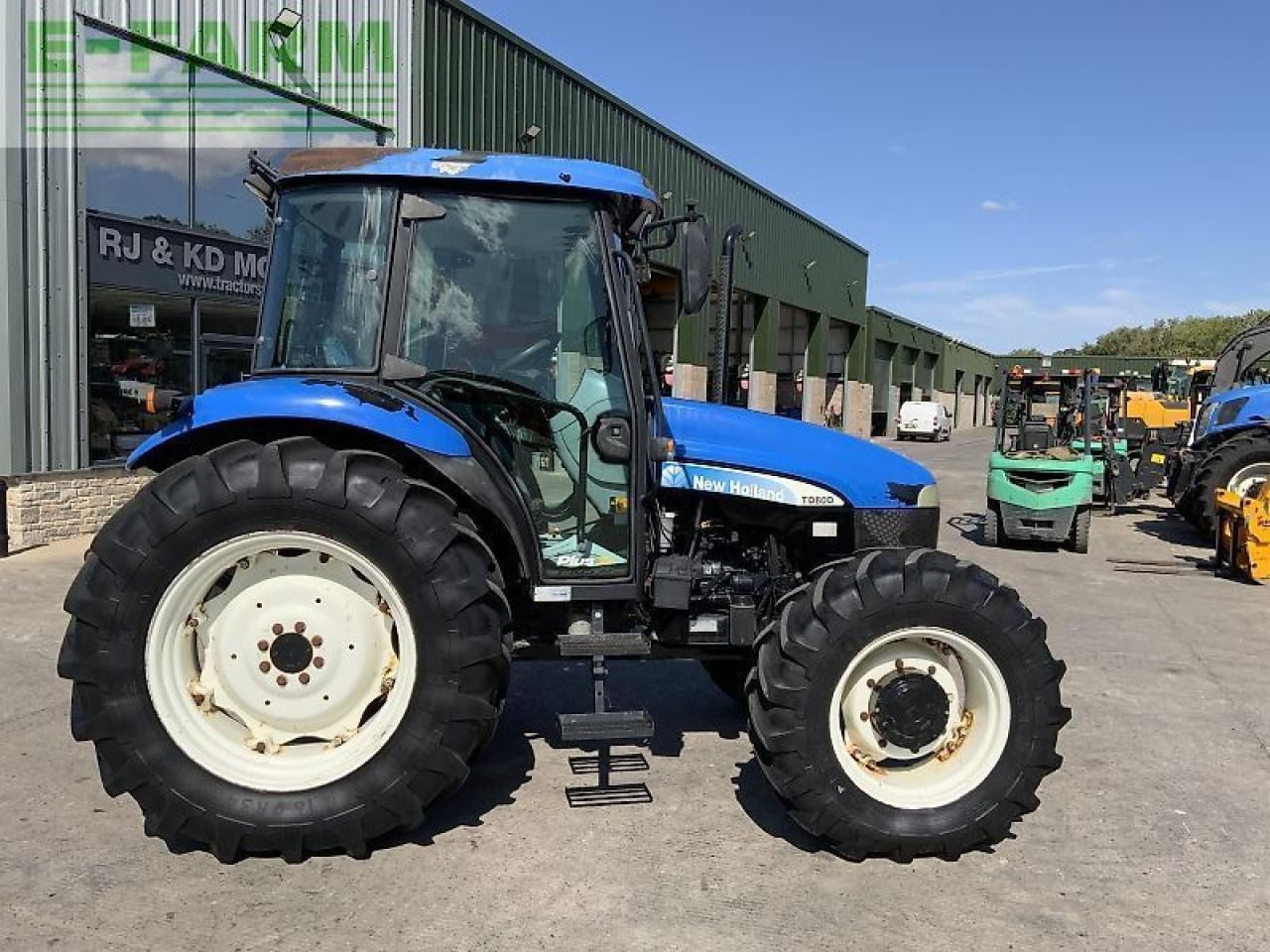 New Holland td80d tractor (st23818) D - Trator: foto 1 New Holland td80d tractor (st23818) D - Trator: foto 1