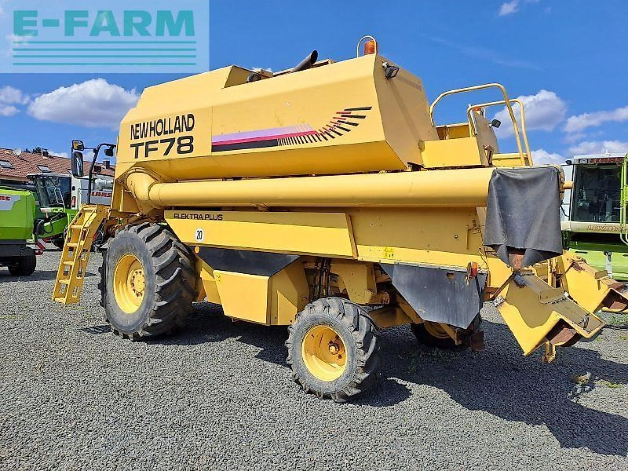 New Holland tf 78 - Ceifeira debulhadora: foto 3 New Holland tf 78 - Ceifeira debulhadora: foto 3