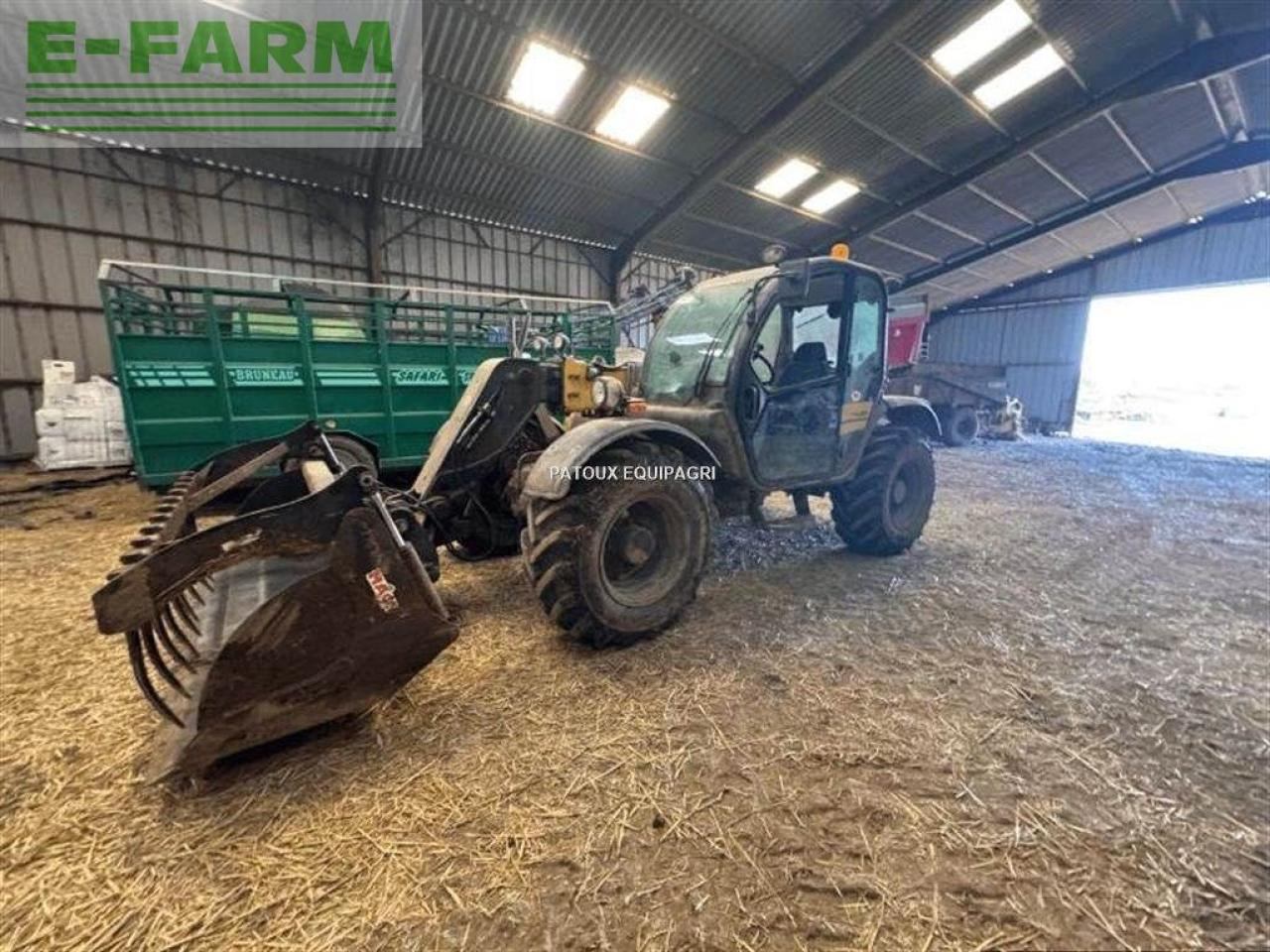 Empilhador telescópico New Holland th6.32s: foto 7