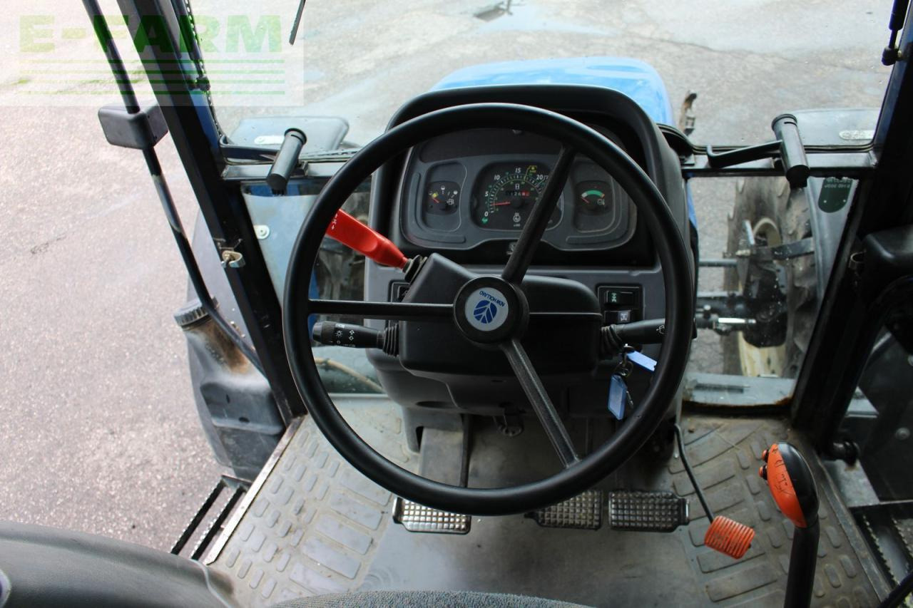 Trator New Holland tl 80: foto 12
