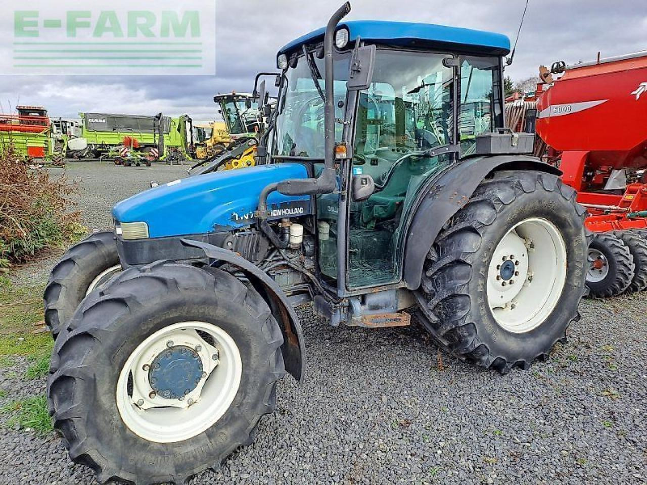 New Holland tn 75 s S - Trator: foto 2 New Holland tn 75 s S - Trator: foto 2