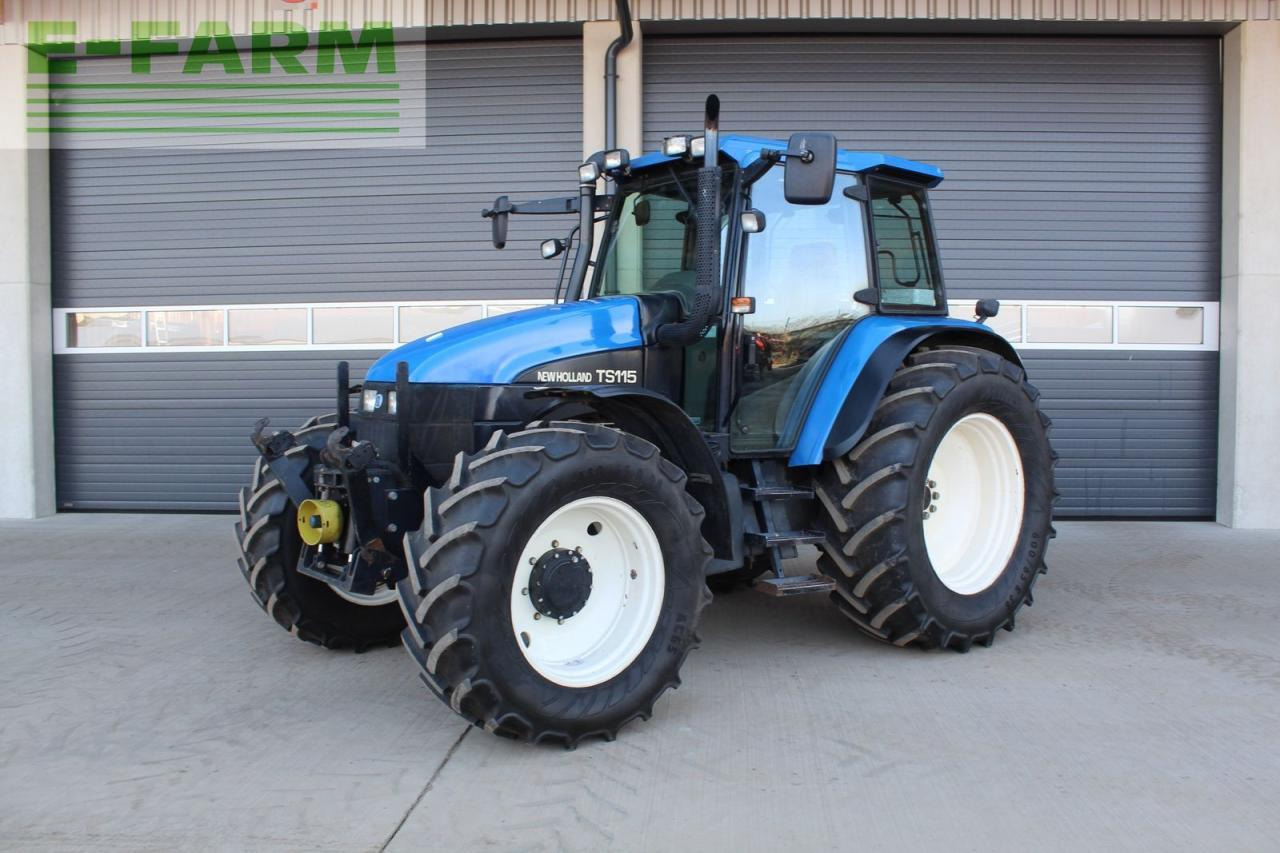 Trator New Holland ts115: foto 8
