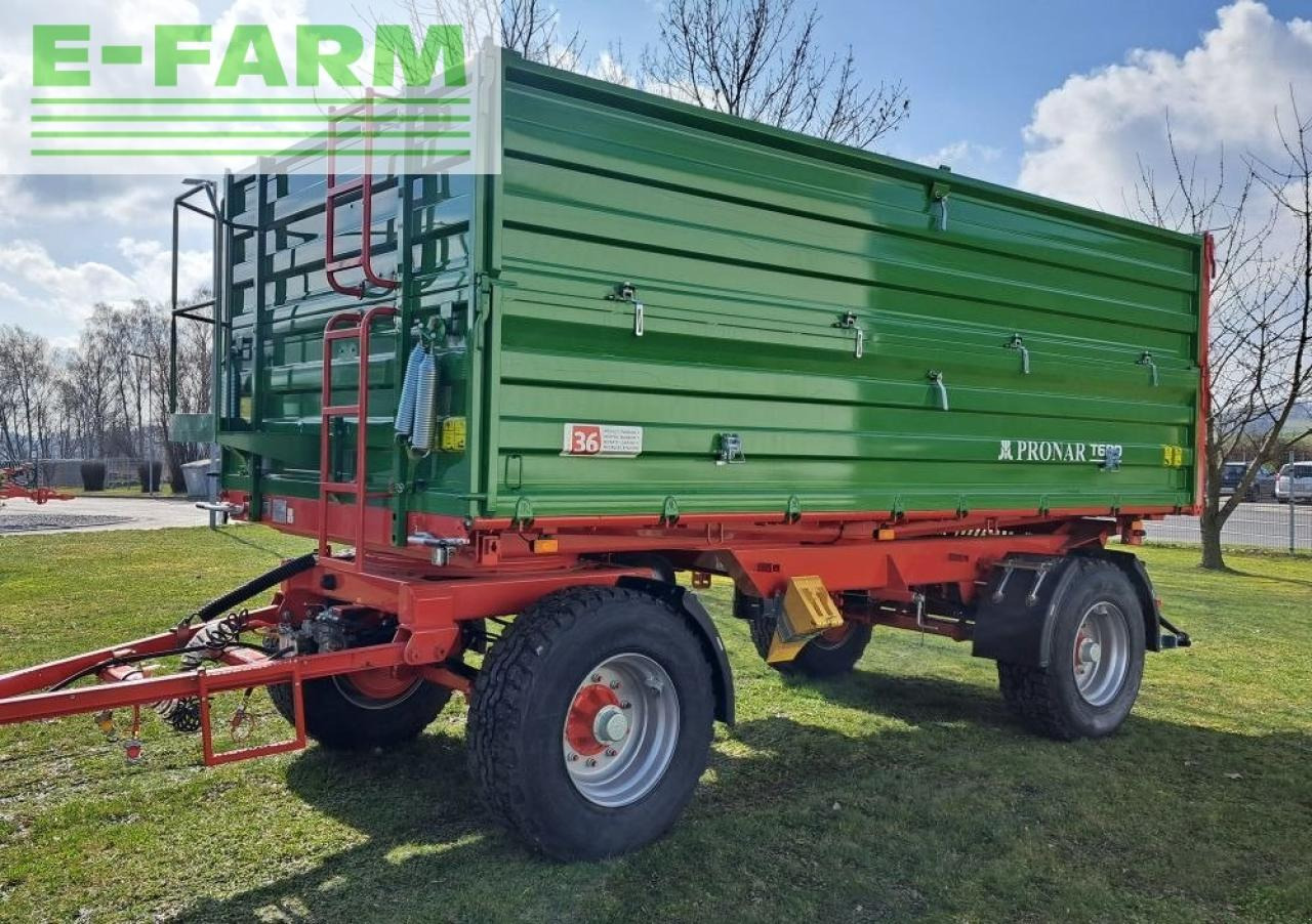 Pronar t680 zweiachs- dreiseitenkipper - Reboque basculante agrícola: foto 1 Pronar t680 zweiachs- dreiseitenkipper - Reboque basculante agrícola: foto 1