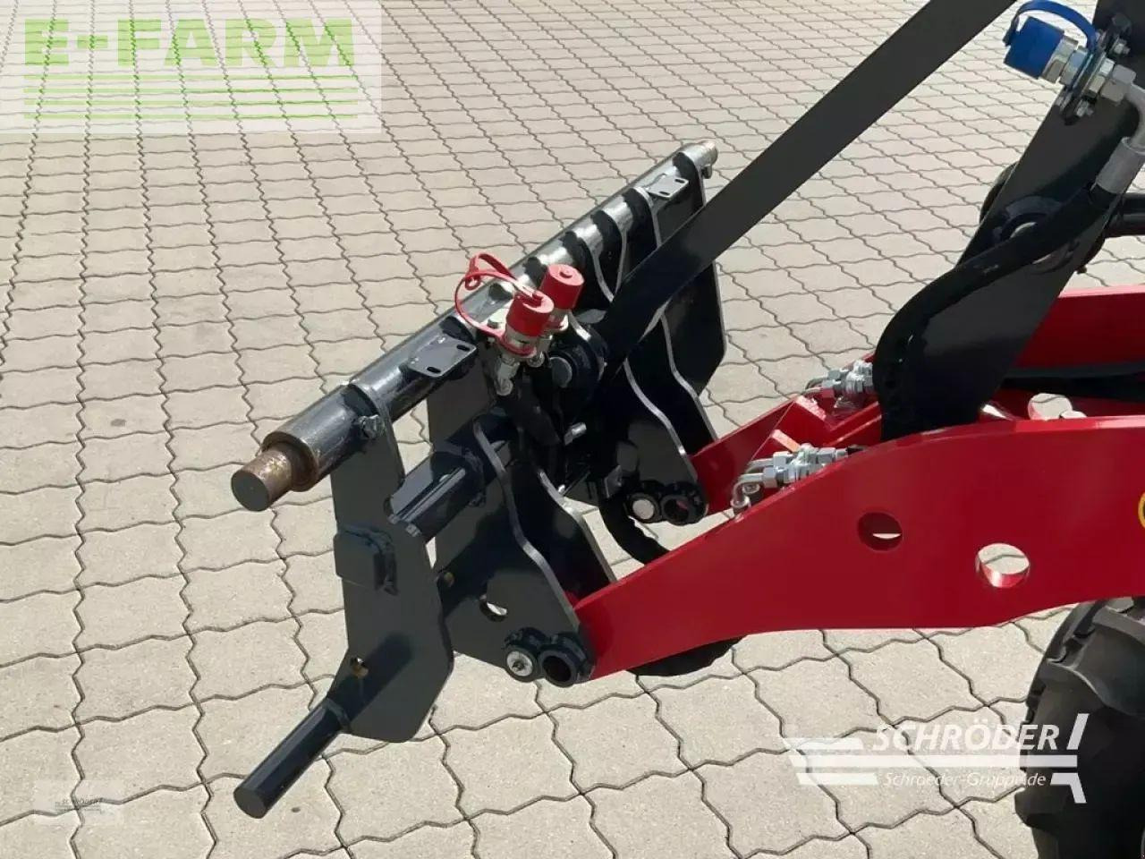Pá carregadora de rodas Schäffer 3630: foto 7