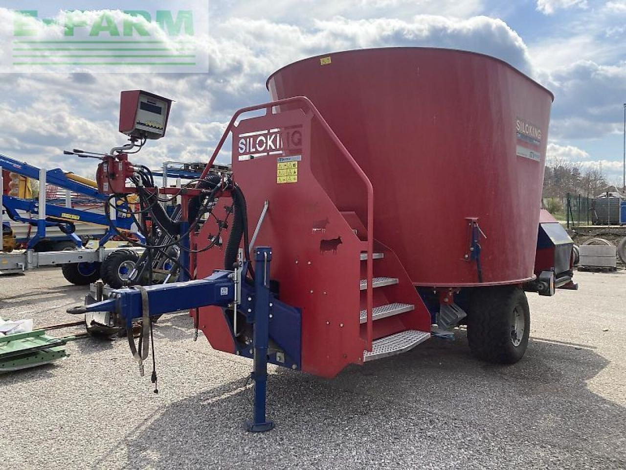 Siloking mp 12 - Equipamento de gado: foto 1 Siloking mp 12 - Equipamento de gado: foto 1