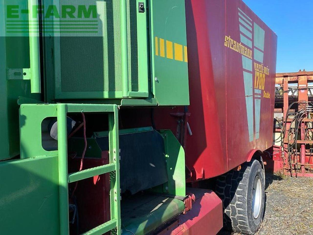Strautmann selbstfahrer vertimix 1700 - Equipamento de gado: foto 3 Strautmann selbstfahrer vertimix 1700 - Equipamento de gado: foto 3