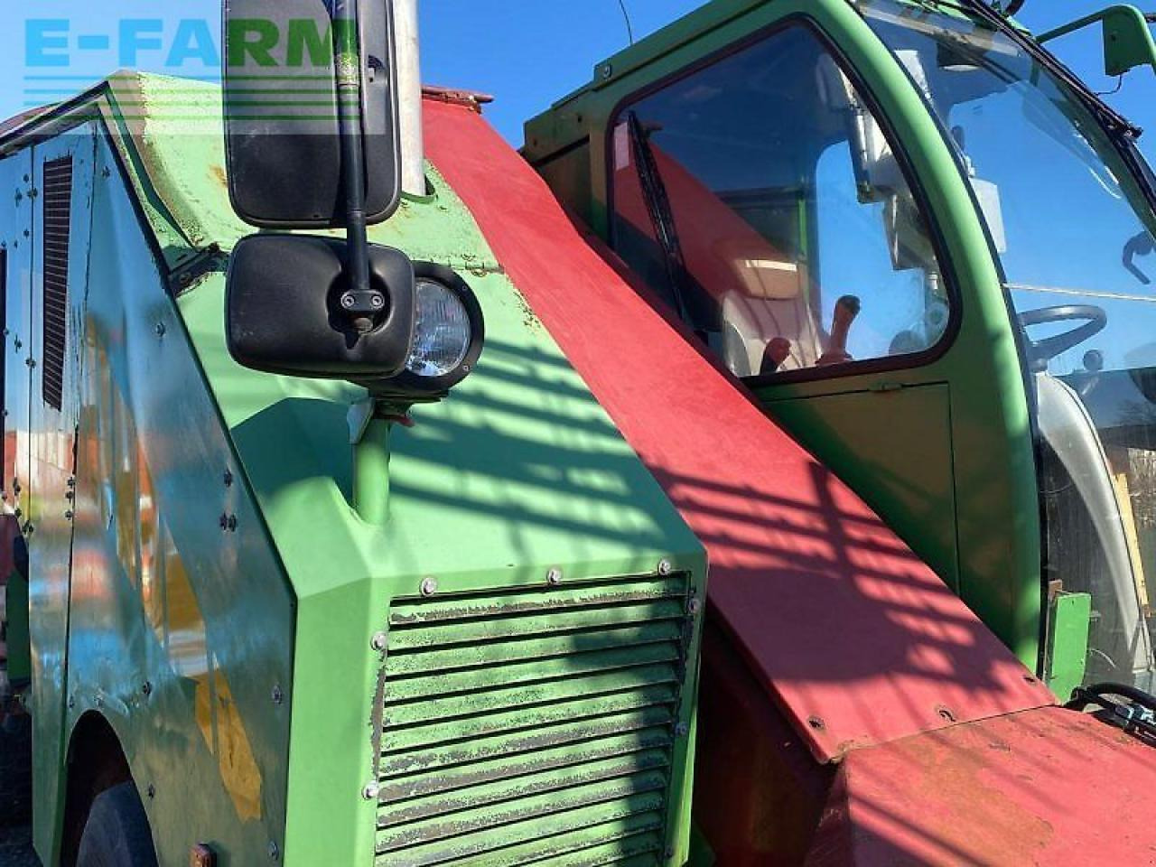 Strautmann selbstfahrer vertimix 1700 - Equipamento de gado: foto 4 Strautmann selbstfahrer vertimix 1700 - Equipamento de gado: foto 4