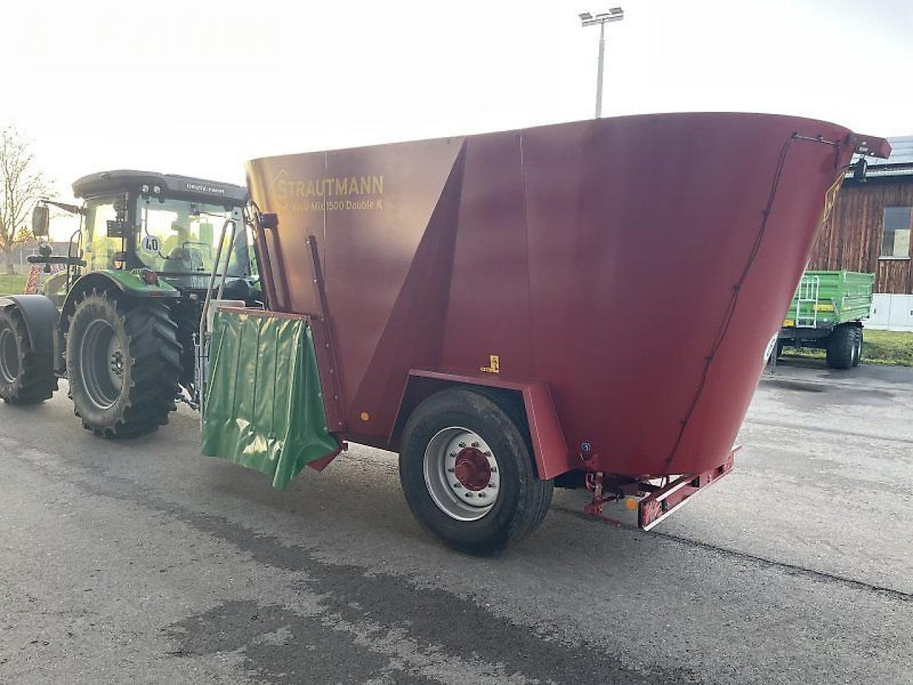 Strautmann verti-mix 1500 double k - Equipamento de gado: foto 5 Strautmann verti-mix 1500 double k - Equipamento de gado: foto 5