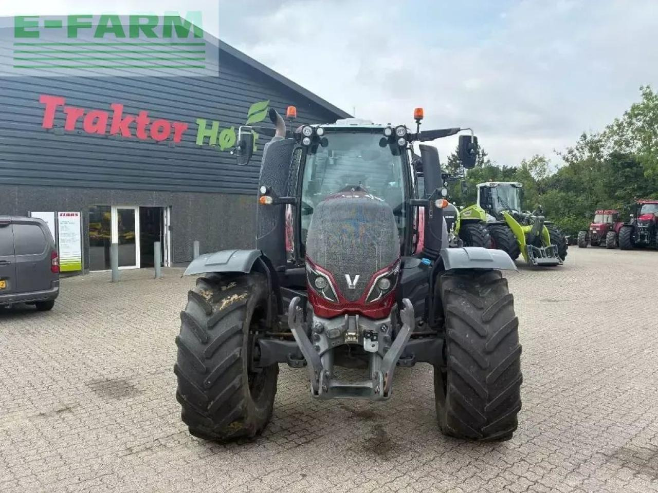 Trator Valtra 254 versus: foto 8