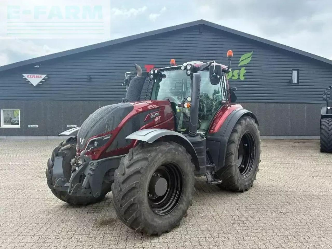 Trator Valtra 254 versus: foto 7