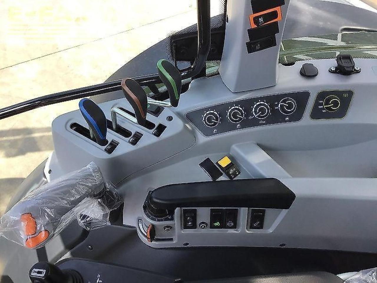 Trator Valtra a115 mh4: foto 11