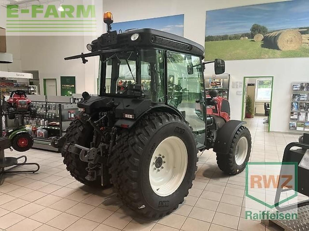 Valtra f105s 2d3 - Trator: foto 3 Valtra f105s 2d3 - Trator: foto 3