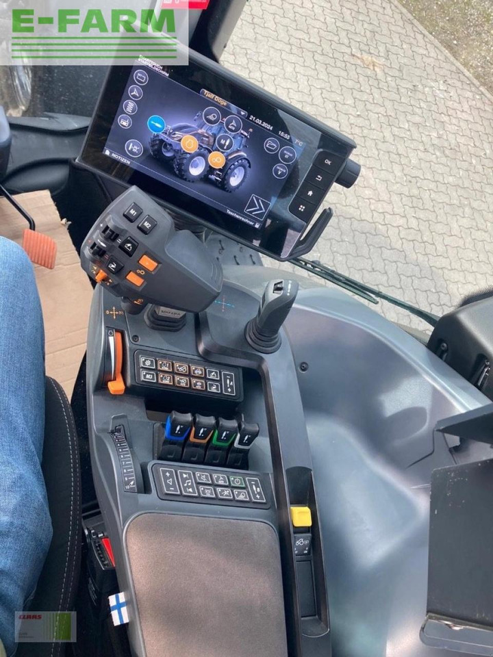Trator Valtra q245: foto 9
