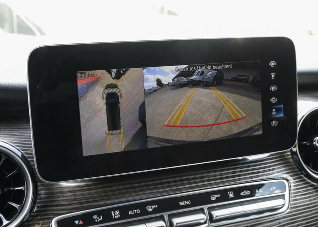 Furgão de passageiros, Carrinha elétrica MERCEDES-BENZ EQV 300 Extralang,Avantgarde,8Sitze,2xelektr.Tür: foto 13