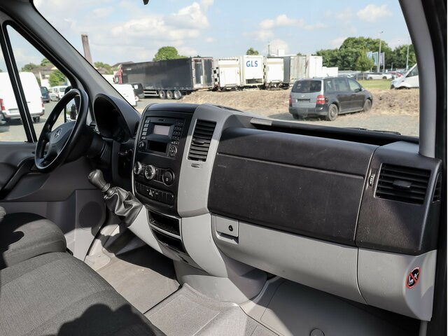 MERCEDES-BENZ Sprinter 214 CDI DOKA Pritsche,Klima,EURO6 - Carrinha de caixa aberta, Carrinha cabine dupla: foto 3 MERCEDES-BENZ Sprinter 214 CDI DOKA Pritsche,Klima,EURO6 - Carrinha de caixa aberta, Carrinha cabine dupla: foto 3