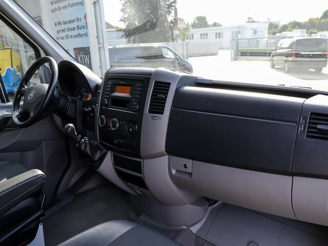 MERCEDES-BENZ Sprinter 316CDI DOKA,Allrad,AHK,Standhzg. - Carrinha de caixa aberta, Carrinha cabine dupla: foto 3 MERCEDES-BENZ Sprinter 316CDI DOKA,Allrad,AHK,Standhzg. - Carrinha de caixa aberta, Carrinha cabine dupla: foto 3