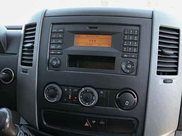 MERCEDES-BENZ Sprinter 316CDI DOKA,Allrad,AHK,TCO,Standhzg. - Carrinha de caixa aberta, Carrinha cabine dupla: foto 5 MERCEDES-BENZ Sprinter 316CDI DOKA,Allrad,AHK,TCO,Standhzg. - Carrinha de caixa aberta, Carrinha cabine dupla: foto 5