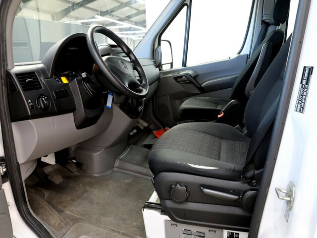 MERCEDES-BENZ Sprinter 316CDI DOKA,Allrad,Klima - Carrinha de caixa aberta, Carrinha cabine dupla: foto 2 MERCEDES-BENZ Sprinter 316CDI DOKA,Allrad,Klima - Carrinha de caixa aberta, Carrinha cabine dupla: foto 2