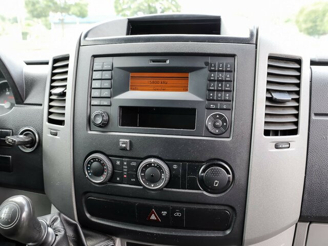 MERCEDES-BENZ Sprinter 316CDI DOKA,Allrad,Klima... - Carrinha de lona, Carrinha cabine dupla: foto 5 MERCEDES-BENZ Sprinter 316CDI DOKA,Allrad,Klima... - Carrinha de lona, Carrinha cabine dupla: foto 5